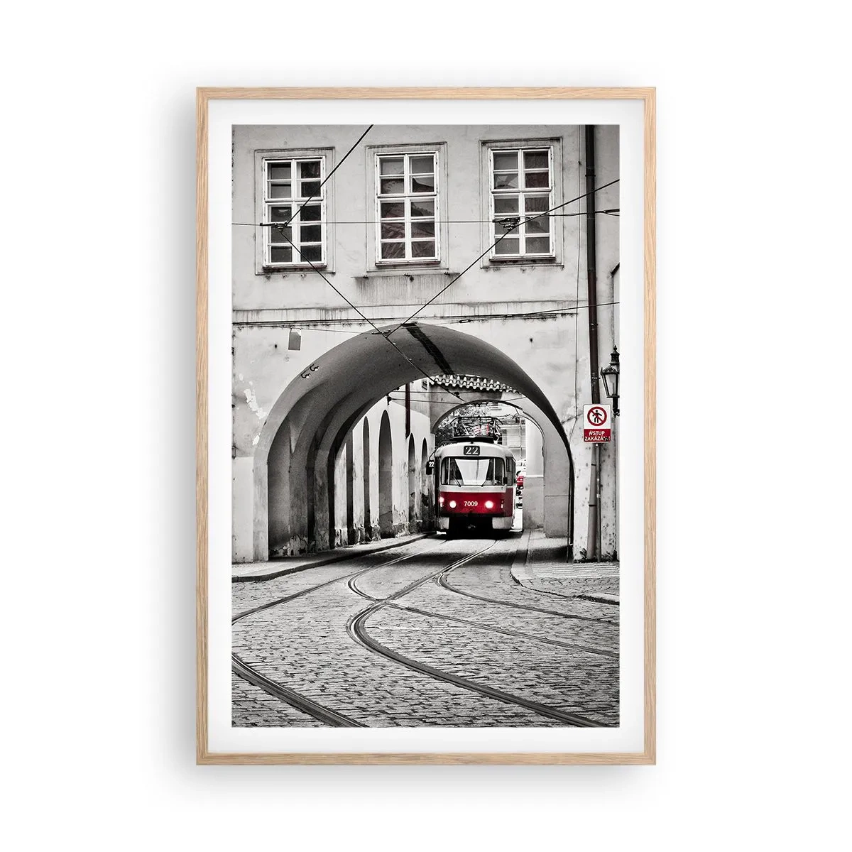 Plakat i ramme af lyst egetræ - Gennem byens labyrint - 61x91 cm