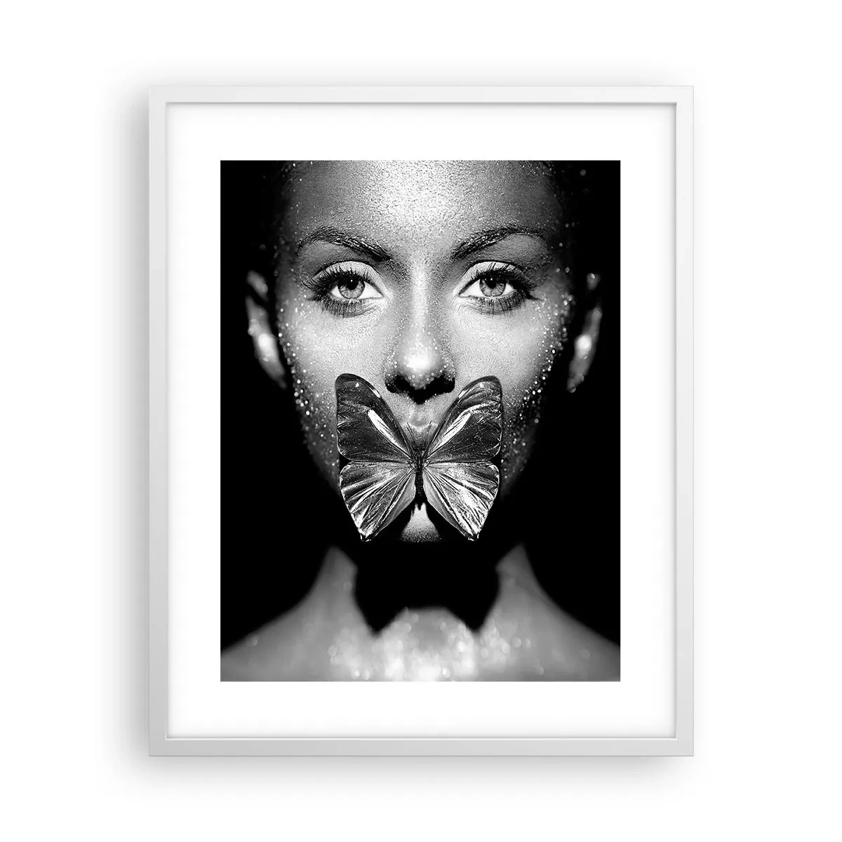 Plakat i hvid ramme - Sommerfuglekys - 40x50 cm