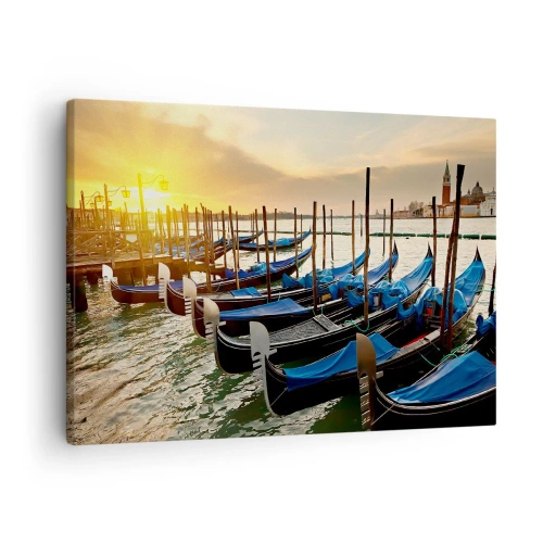 Lærredstryk - Billede på lærred - Gondoler i Venedig om morgenen i lyset af den opgående sol - 70x50cm - Før travlheden kommer - Moderne vægdekoration til stue og soveværelse ARTTOR