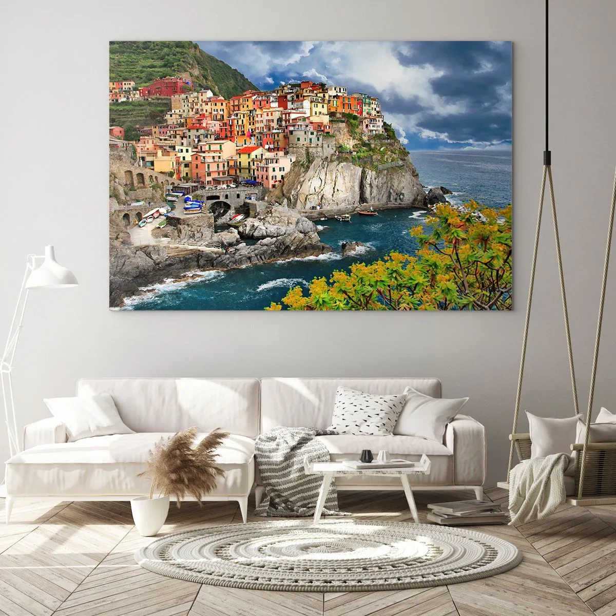 Billede på glas - En farverig by på en klippe ved havet - 70x50cm - En klynge klæber sig til klipperne - Moderne vægdekoration til stue og soveværelse ARTTOR