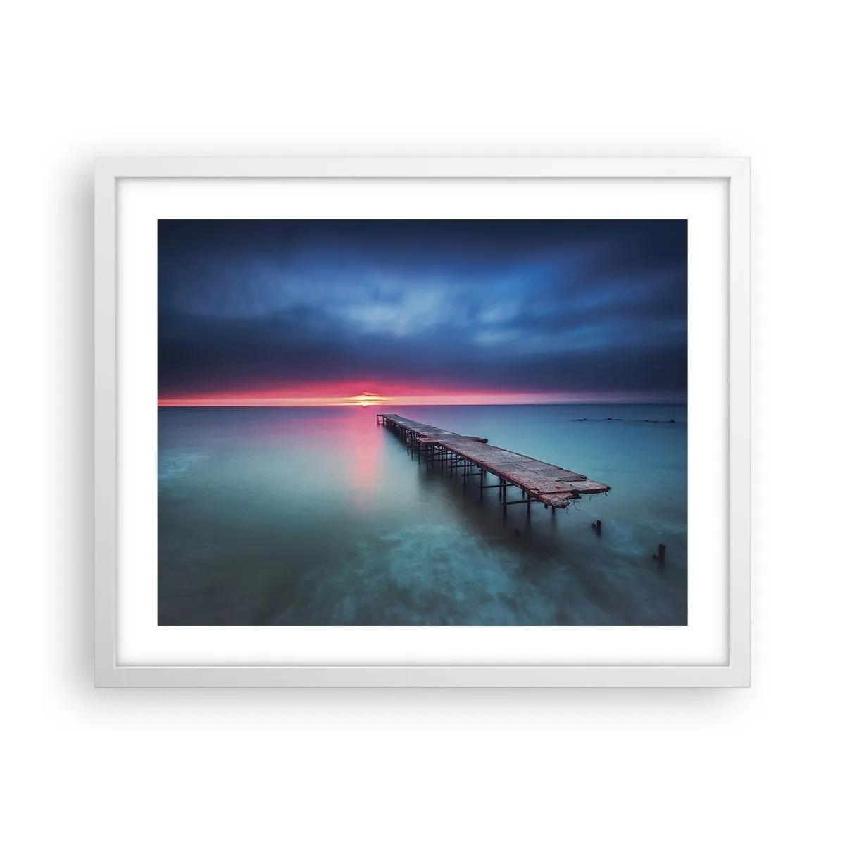 Plakat i hvid ramme - Mellem himmel og jord - 50x40 cm