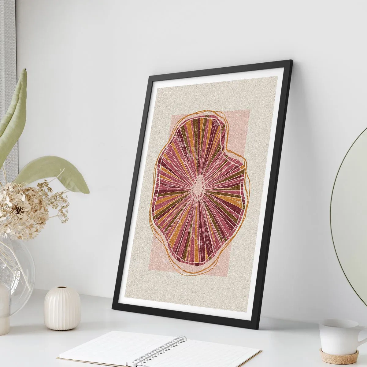 Plakat i sort ramme - Abstrakt tværsnit af et træ i nuancer af lyserød og brun. - 50x70cm - Strålende abstraktion - Moderne vægdekoration til stue og soveværelse ARTTOR