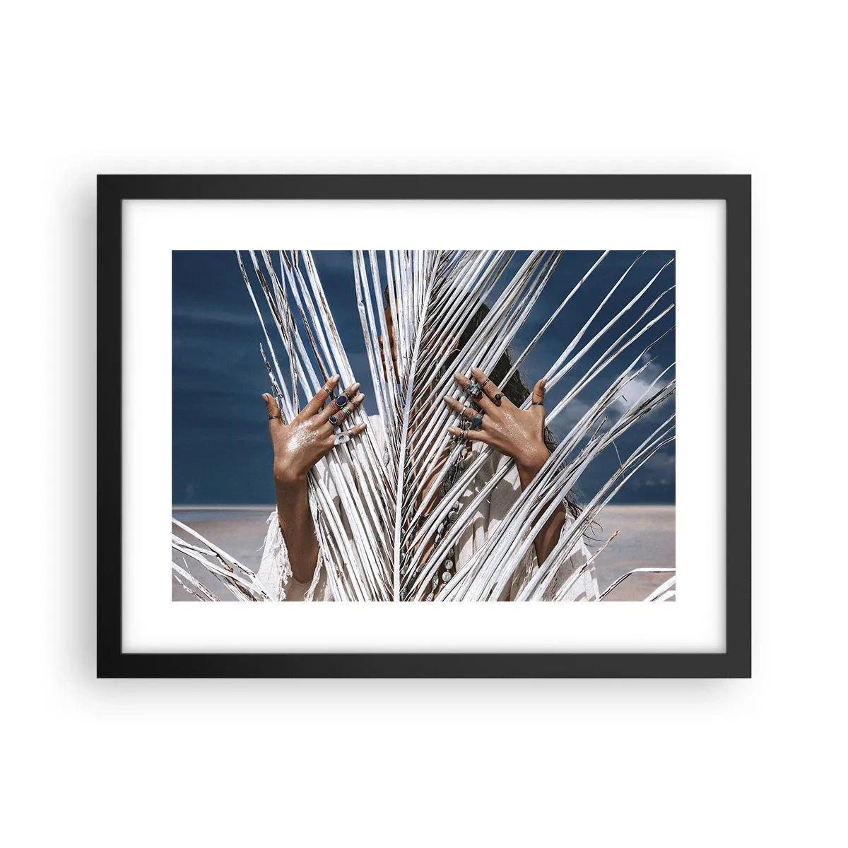 Plakat i sort ramme - Shamanens kæreste? - 40x30 cm