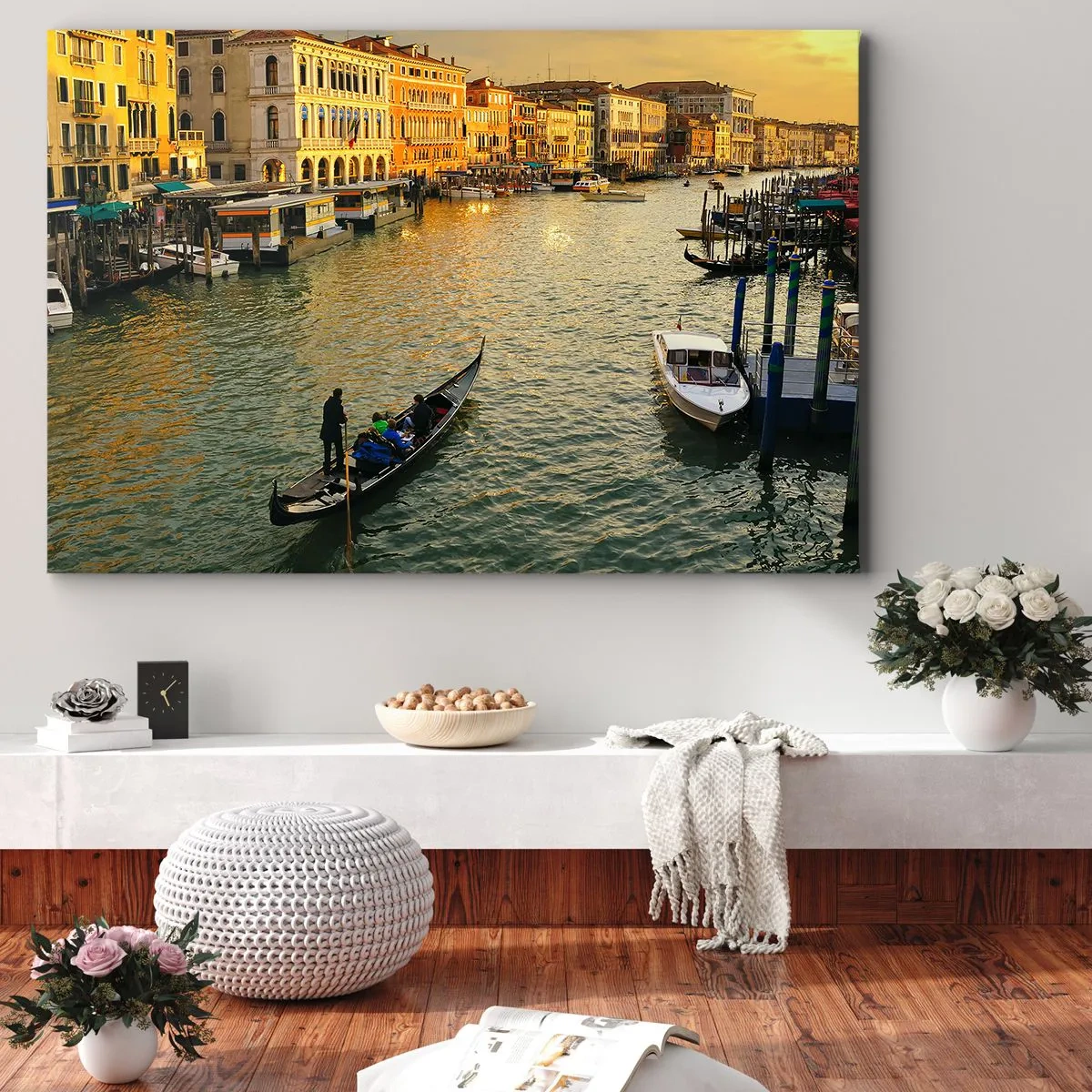 Lærredstryk - Billede på lærred - Gondol på en Venedig-kanal ved solnedgang - 70x50cm - På den solrige side af gaden - Moderne vægdekoration til stue og soveværelse ARTTOR