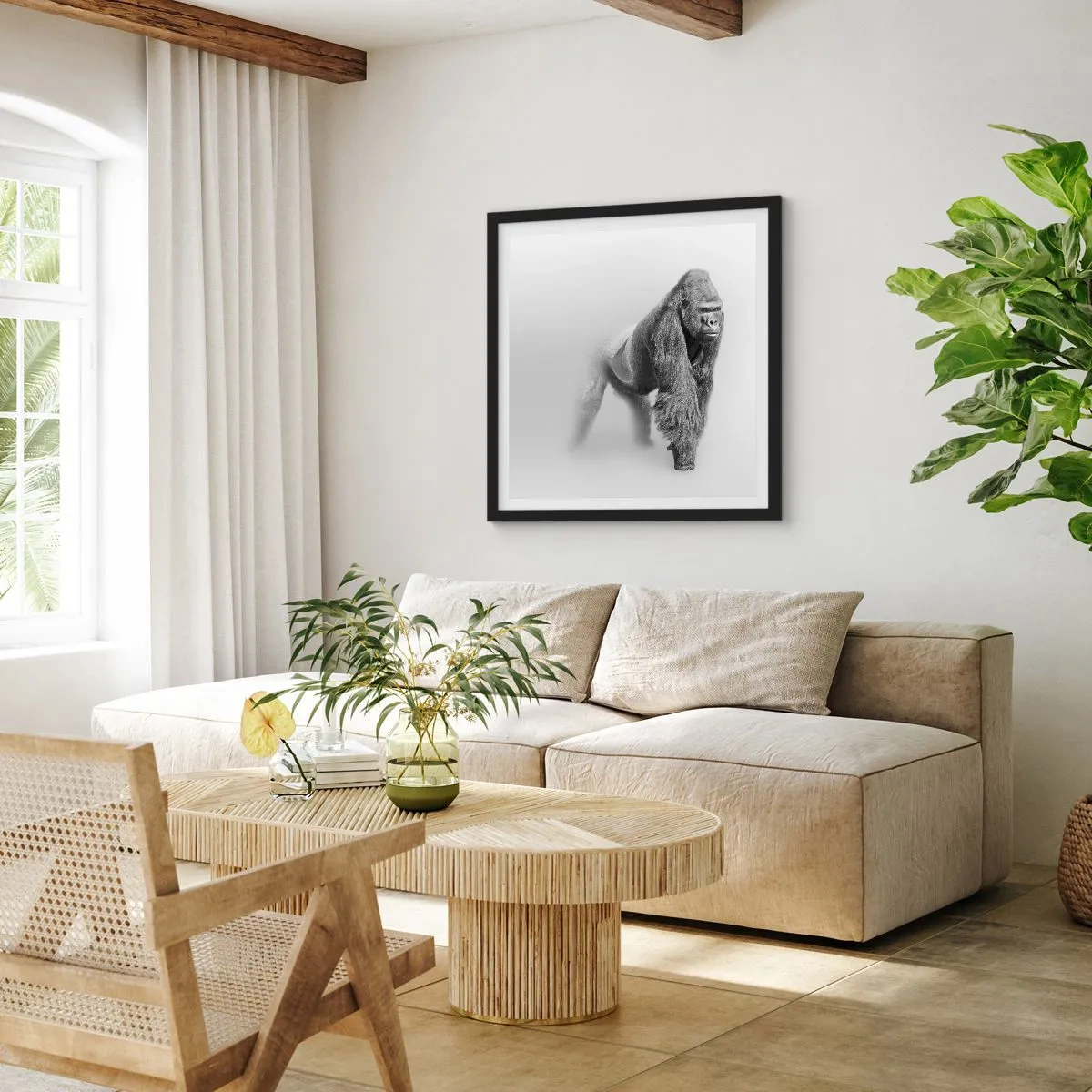 Plakat i sort ramme - Selvsikker på sin styrke - 60x60 cm