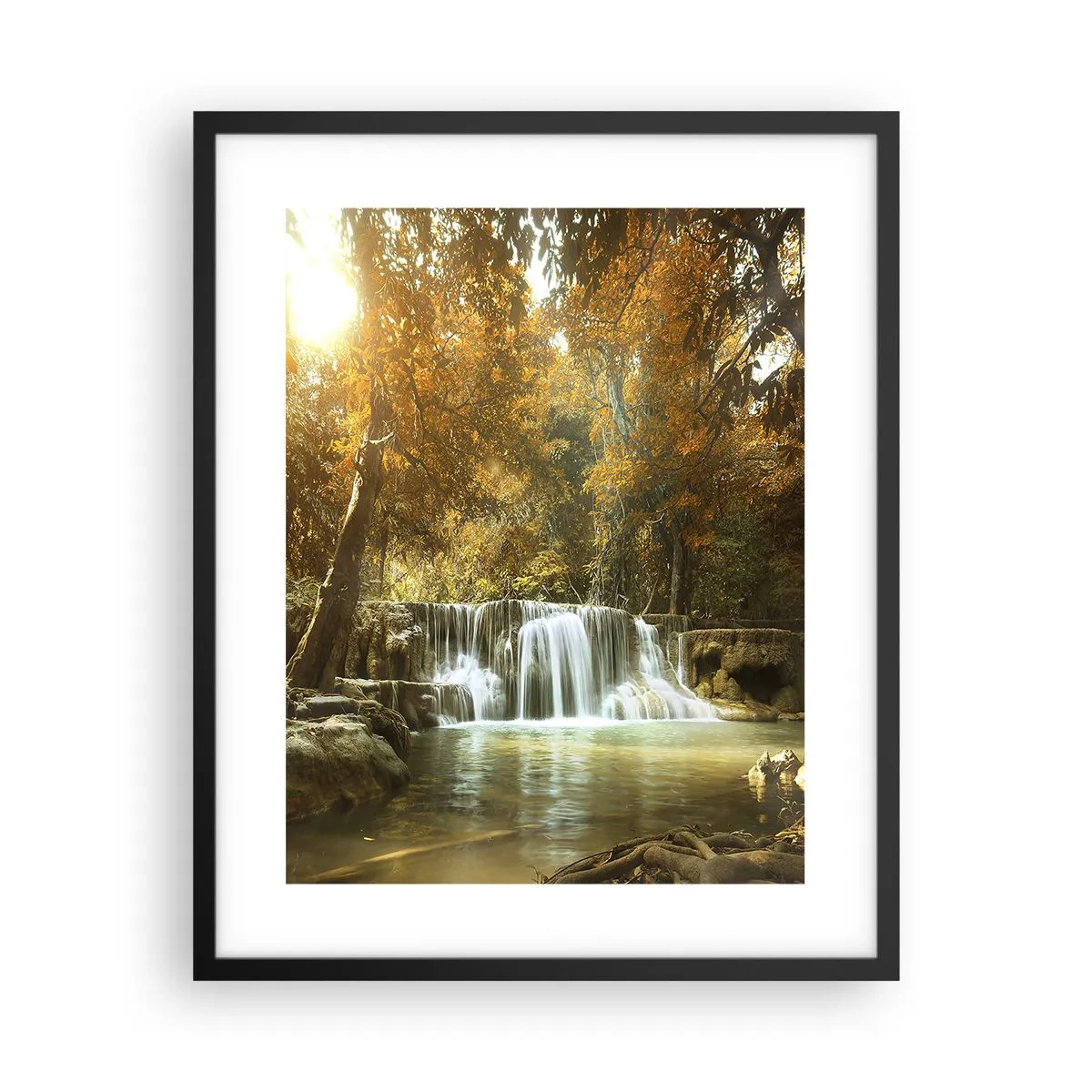 Plakat i sort ramme - Kaskade i parken - 40x50 cm