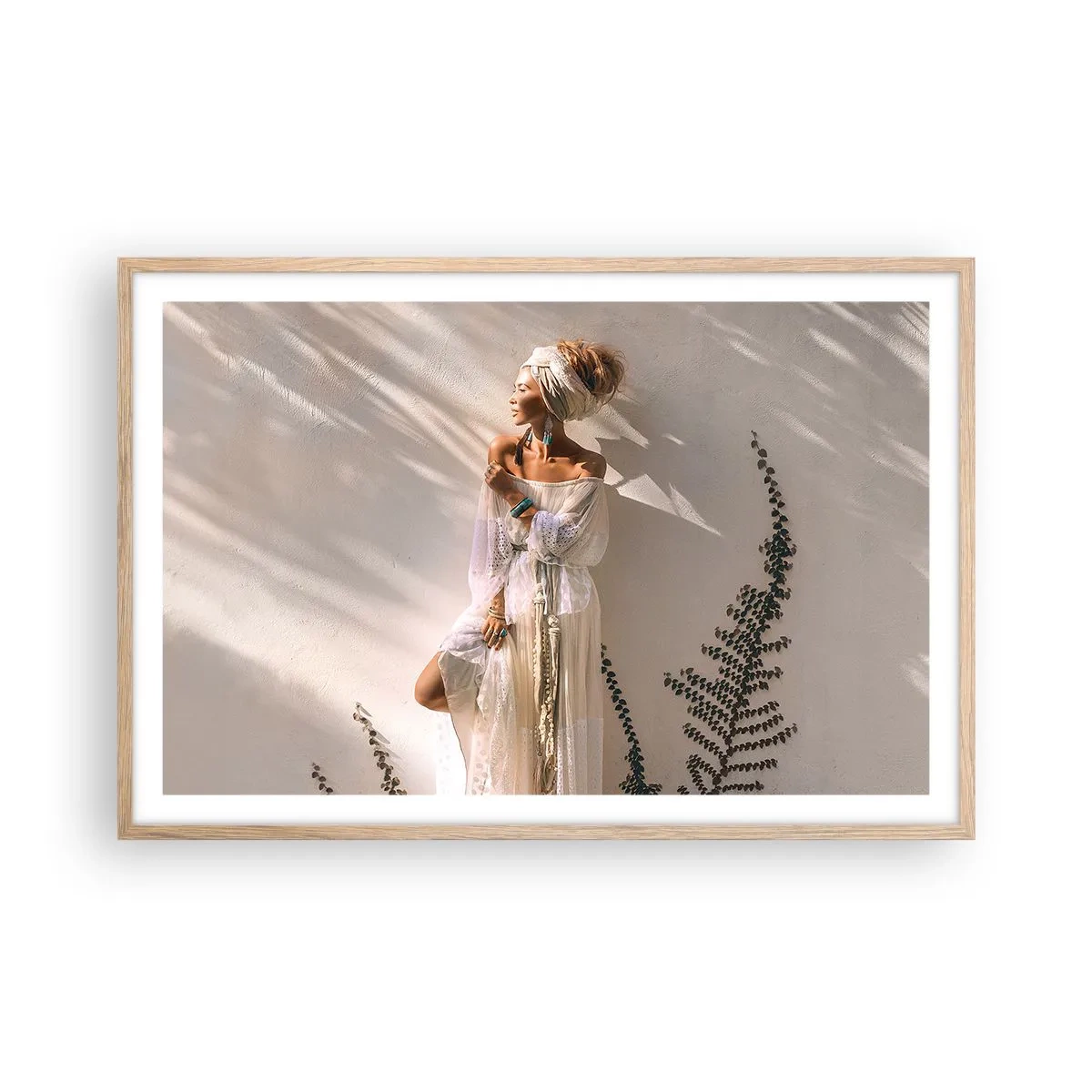 Plakat i ramme af lyst egetræ - Solen og pigen - 91x61 cm