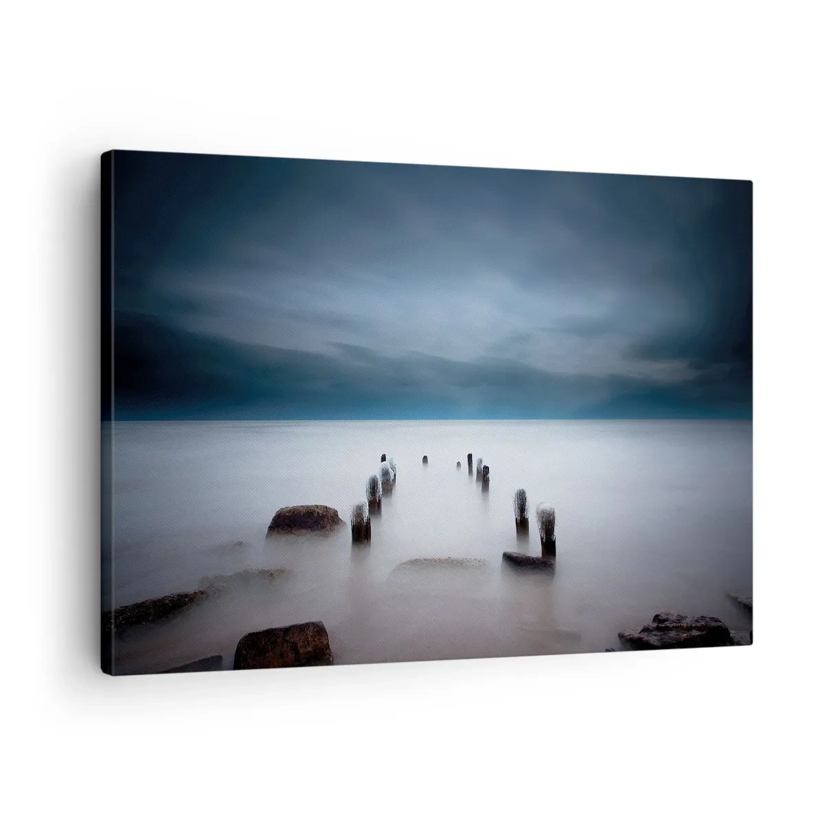 Lærredstryk - Billede på lærred - Den gamle mole mod baggrunden af et roligt hav - 70x50cm - En betænksom sø - Moderne vægdekoration til stue og soveværelse ARTTOR