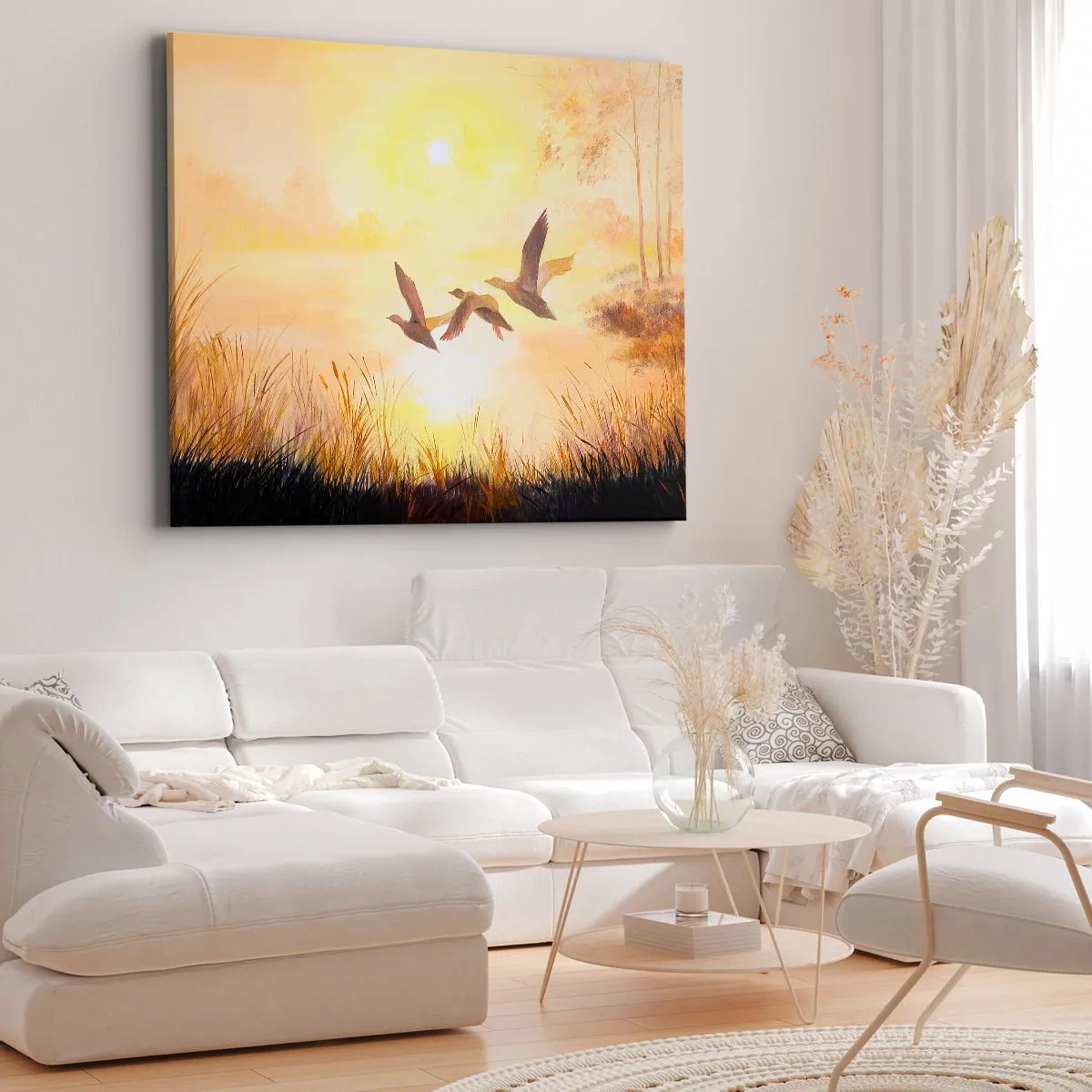 Lærredstryk - Billede på lærred - Ænder flyver ved solopgang over søen - 70x50cm - Starten på en lang rejse - Moderne vægdekoration til stue og soveværelse ARTTOR
