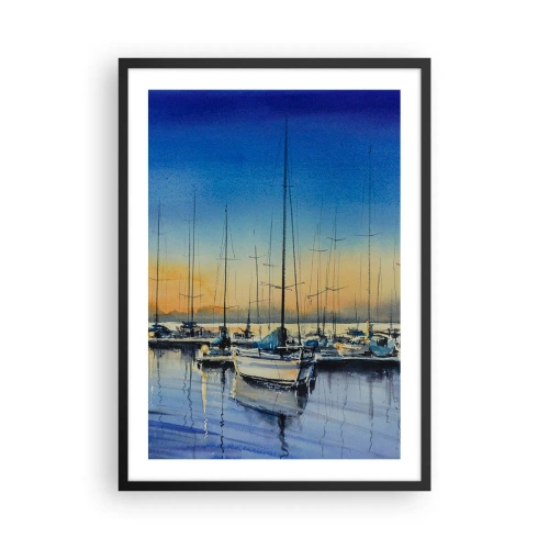 Plakat i sort ramme - En malerisk scene af sejlbåde i en havn ved solnedgang - 50x70cm - Slutningen på en god dag - Moderne vægdekoration til stue og soveværelse ARTTOR