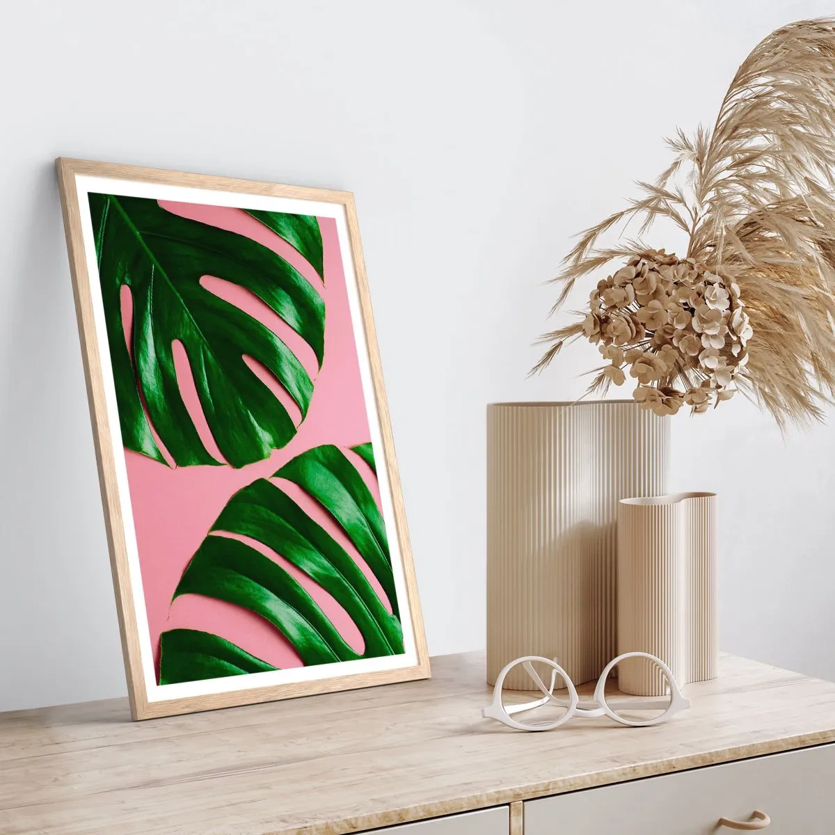 Plakat i ramme af lyst egetræ - Grønt rendez-vous - 70x100 cm