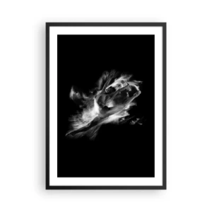 Plakat i sort ramme - En danser i dynamisk bevægelse mod en sort baggrund - 50x70cm - Stoppet under flyvning - Moderne vægdekoration til stue og soveværelse ARTTOR
