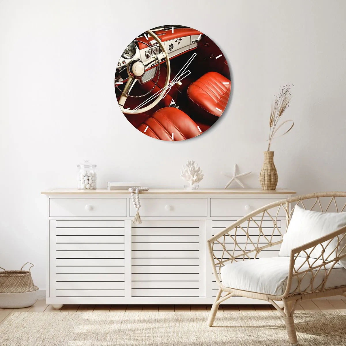 Vægur, Uret - Klassisk bilinteriør med røde sæder - 30x30cm - Luksus i vintage stil - Moderne vægdekoration til stue, køkken og soveværelse ARTTOR
