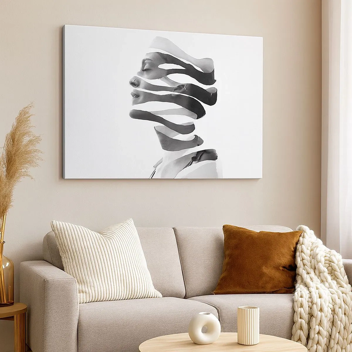 Lærredstryk - Billede på lærred - Sort-hvidt portræt af en kvinde med en surrealistisk stribeeffekt - 70x50cm - Et surrealistisk portræt - Moderne vægdekoration til stue og soveværelse ARTTOR