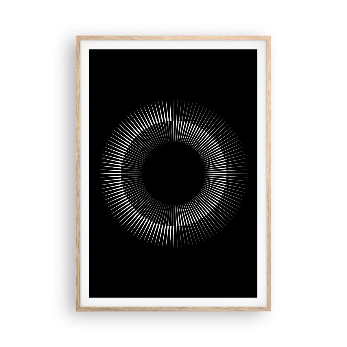 Plakat i ramme af lyst egetræ - Sort sol - 70x100 cm