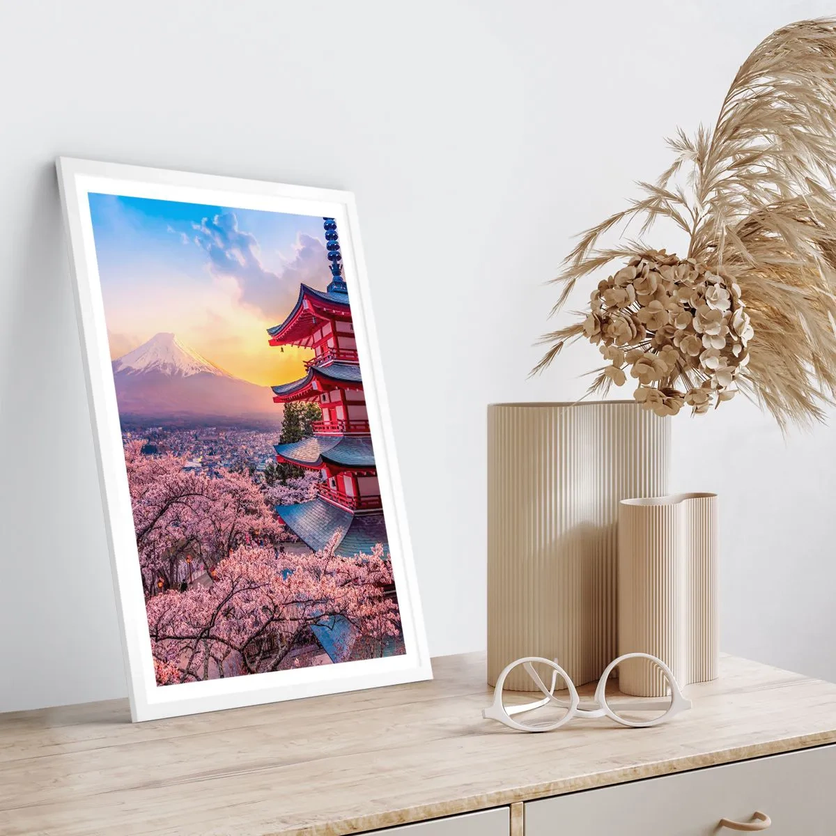 Plakat i hvid ramme - Essensen af den japanske ånd - 30x40 cm