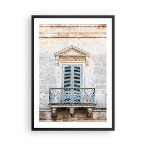 Plakat i sort ramme - Historisk balkon med blå skodder i middelhavsstil - 50x70cm - Den unikke charme i Italien - Moderne vægdekoration til stue og soveværelse ARTTOR