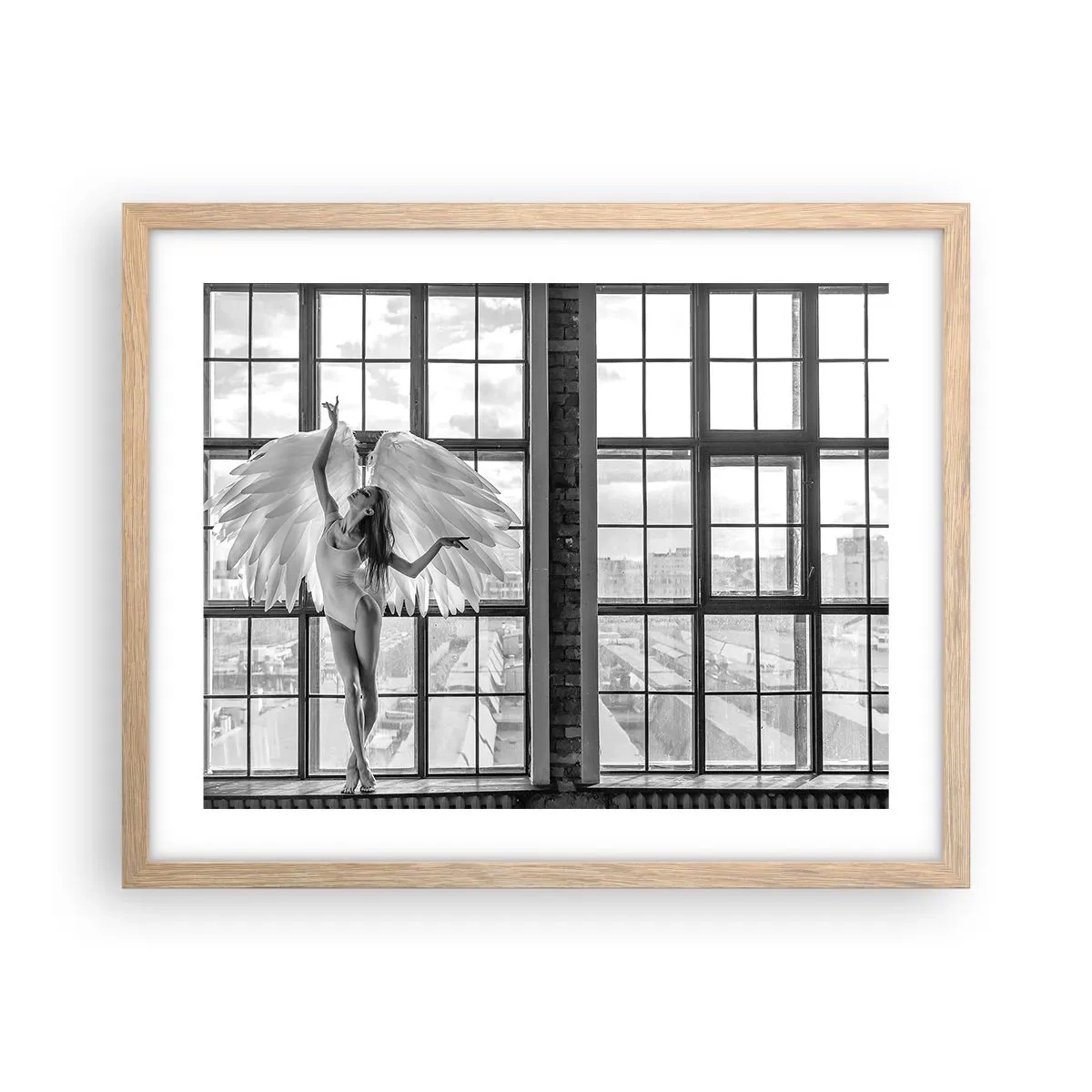 Plakat i ramme af lyst egetræ - Englenes by? - 50x40 cm