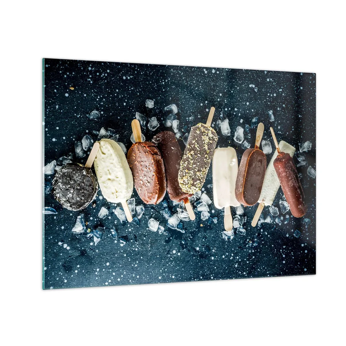 Billede på glas - Ispinde i forskellige smagsvarianter arrangeret på isterninger - 70x50cm - En smag af varm sommer - Moderne vægdekoration til stue og soveværelse ARTTOR