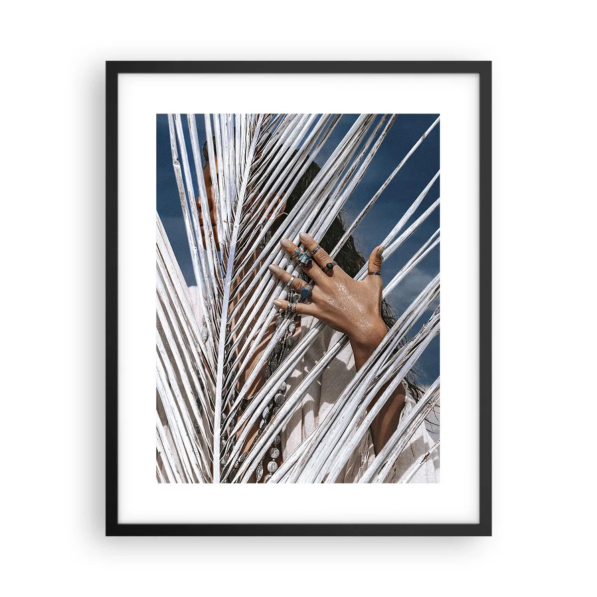 Plakat i sort ramme - Shamanens kæreste? - 40x50 cm