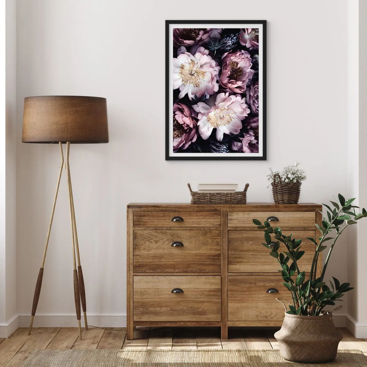 Plakat i sort ramme - Delikate pæonblomster i afdæmpede farver - 50x70cm - Gammeldags buket - Moderne vægdekoration til stue og soveværelse ARTTOR