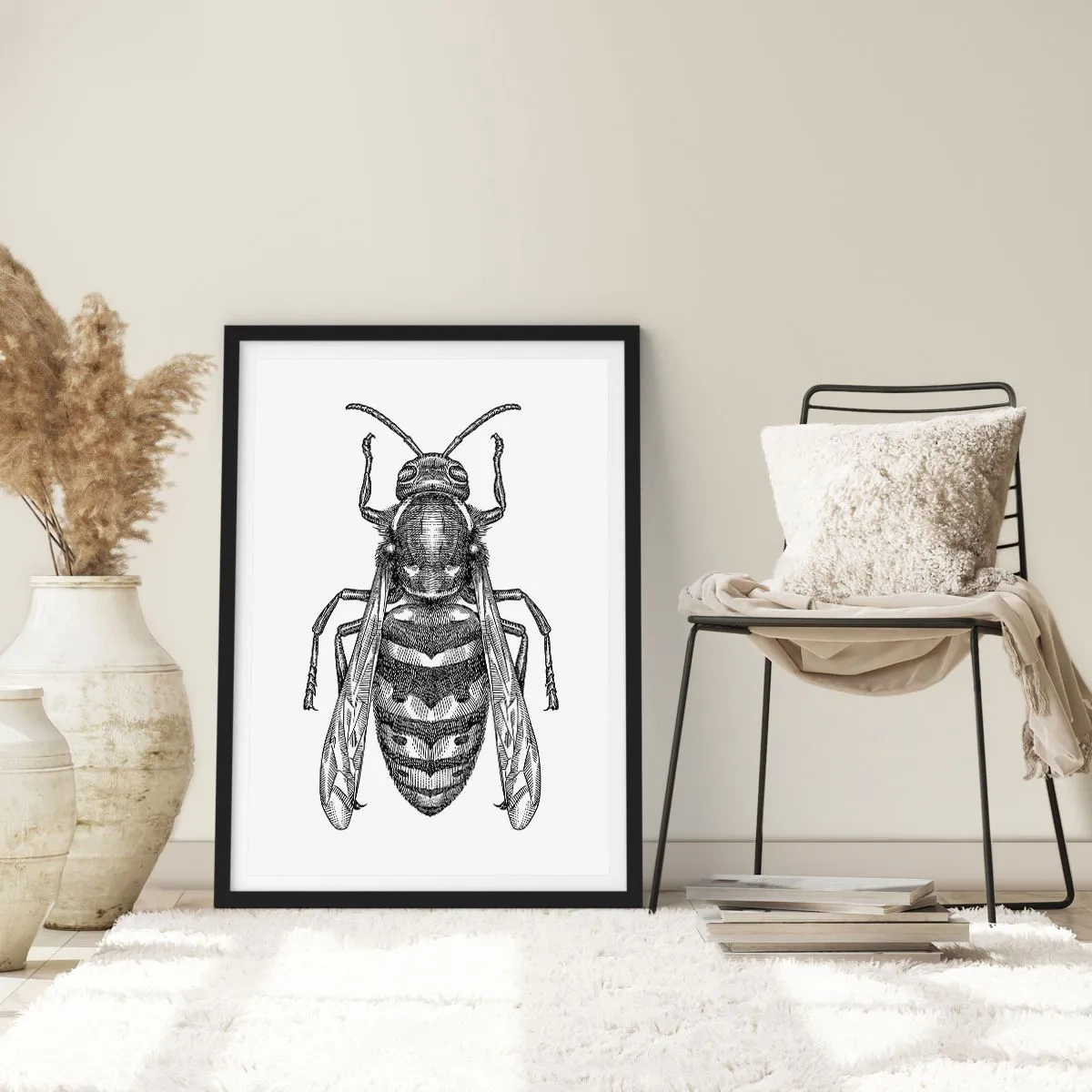 Plakat i sort ramme - Detaljeret illustration af en hveps - 50x70cm - Fra en insektplanet - Moderne vægdekoration til stue og soveværelse ARTTOR