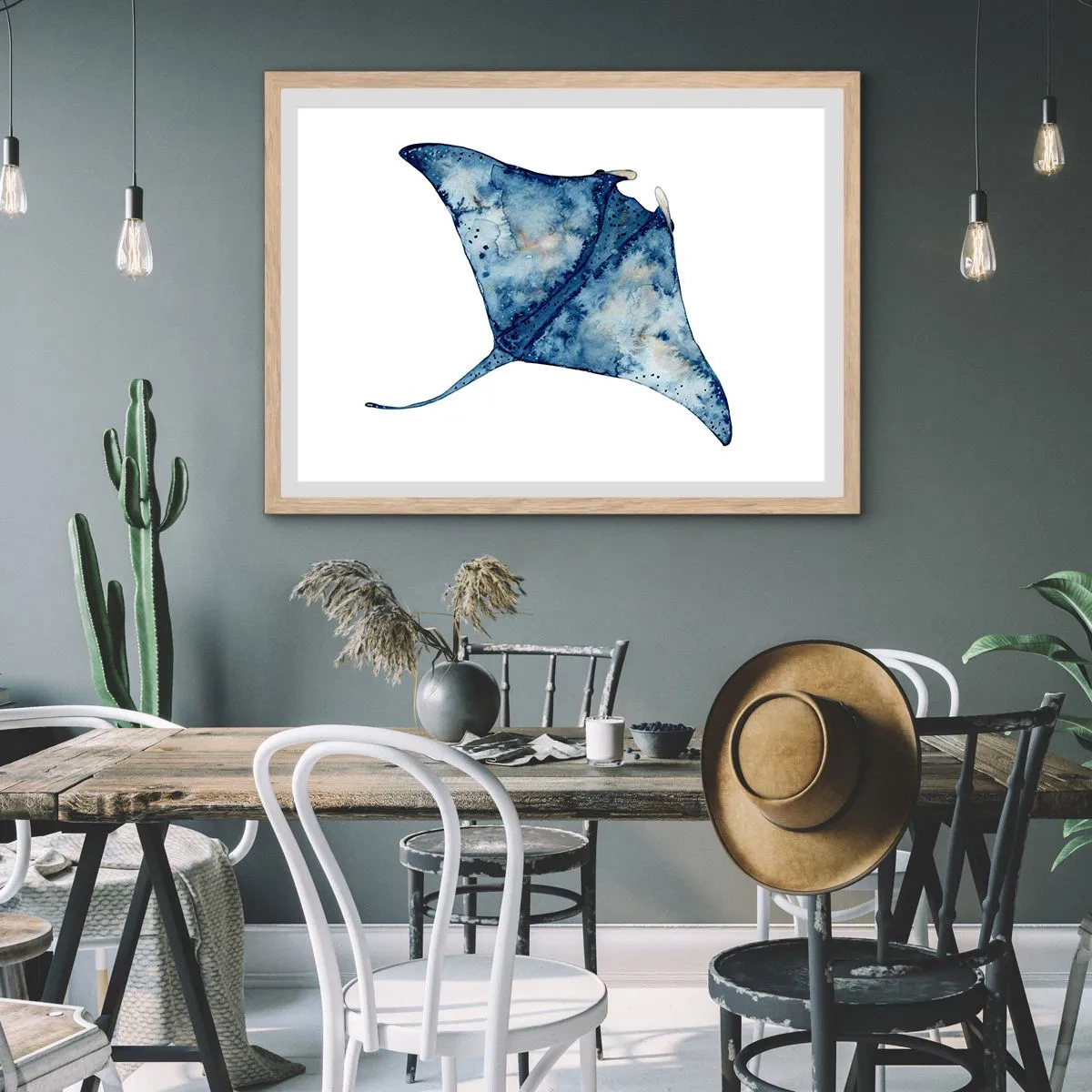 Plakat i ramme af lyst egetræ - Liv i blåt - 70x50 cm