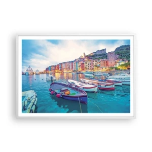 Plakat i hvid ramme - En farverig aften i havnen - 100x70 cm