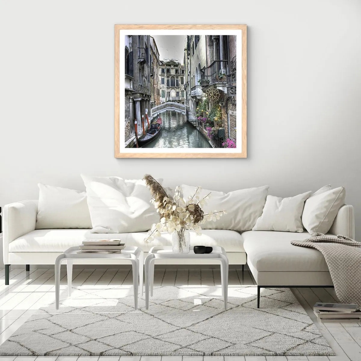 Plakat i ramme af lyst egetræ - I århundreder i tavs drømmeri - 30x30 cm