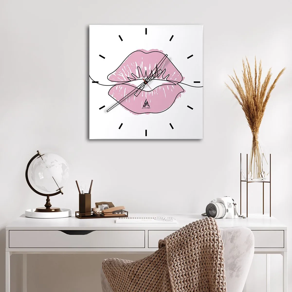 Vægur, Uret - Klar til at kysse? - 40x40 cm