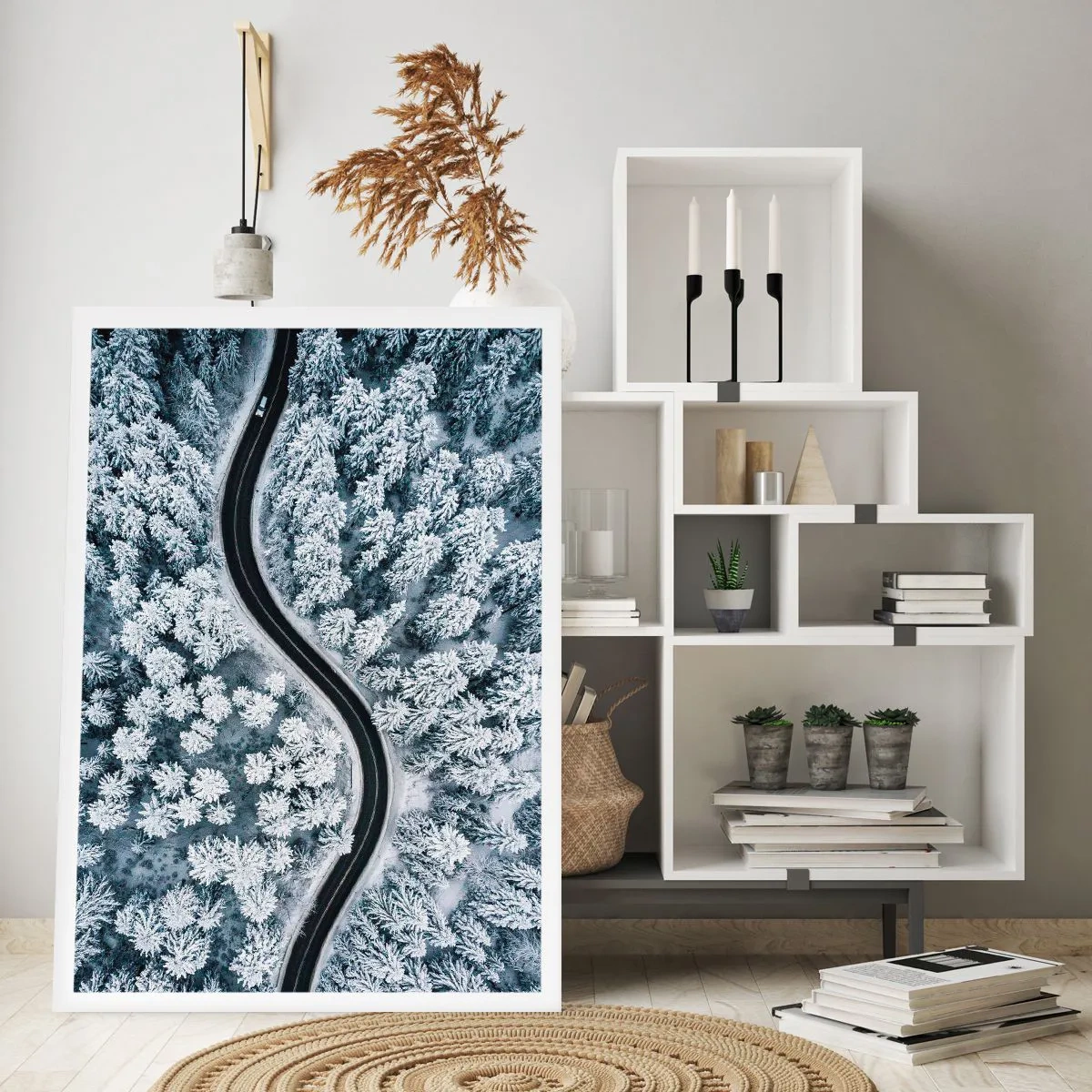 Plakat - Gennem en vinterskov - 50x70 cm