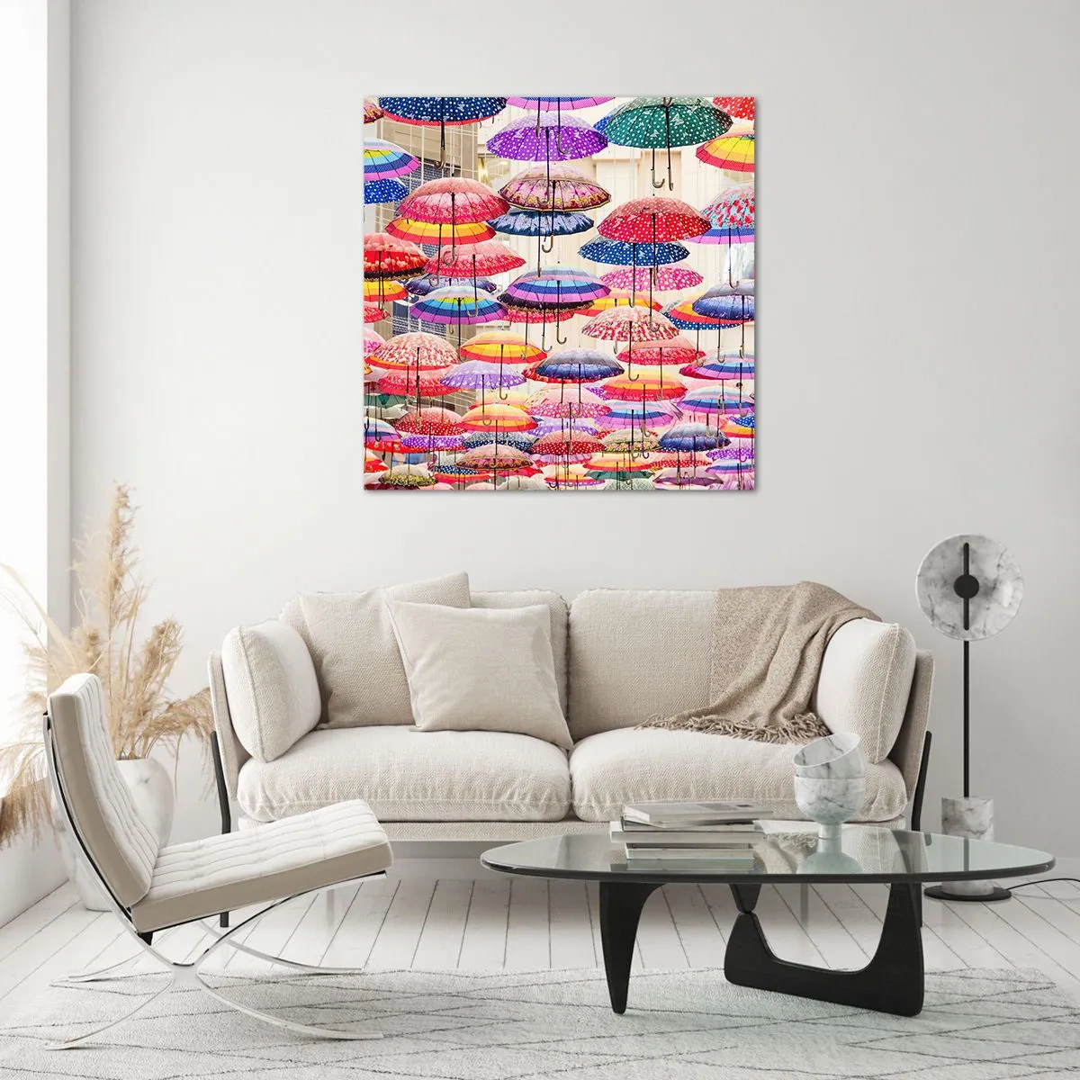 Billede på glas - Engen i byen - 70x70 cm