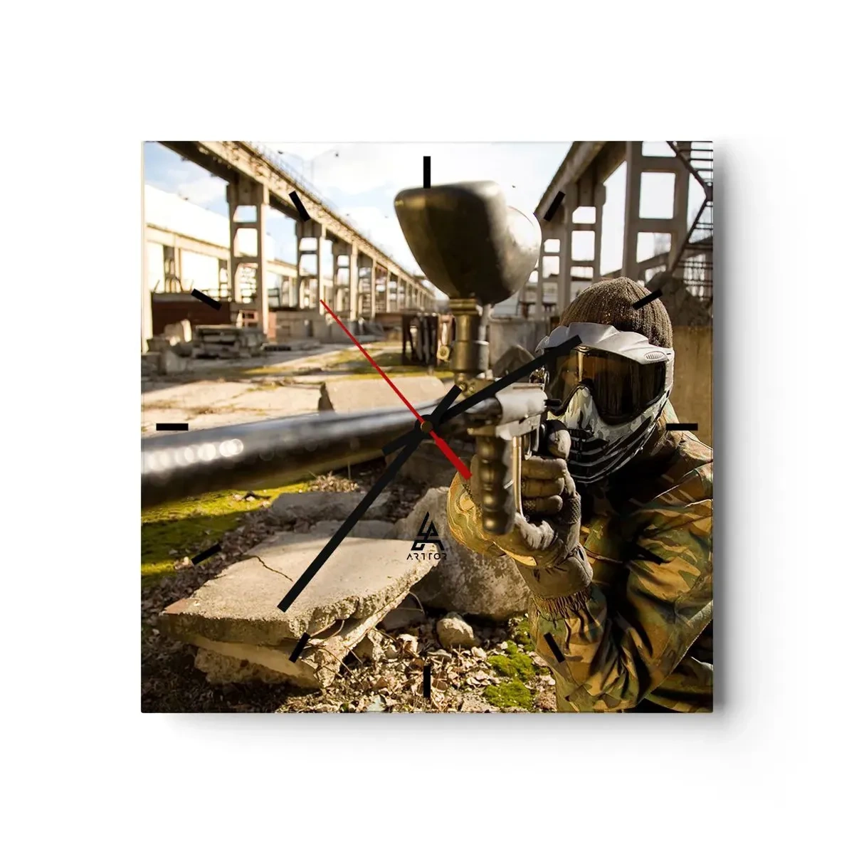 Vægur, Uret - Og du kan blive en helt - 30x30 cm