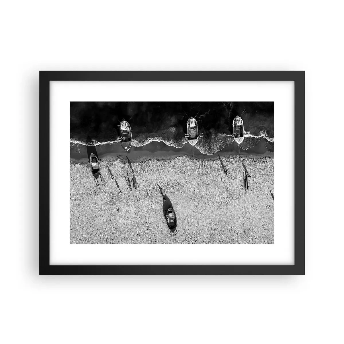 Plakat i sort ramme - Stadig på kysten... - 40x30 cm