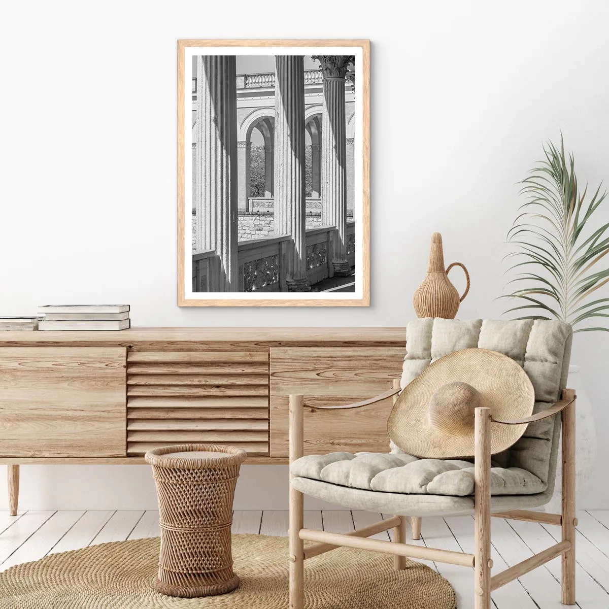 Plakat i ramme af lyst egetræ - Solrig arkade - 61x91 cm