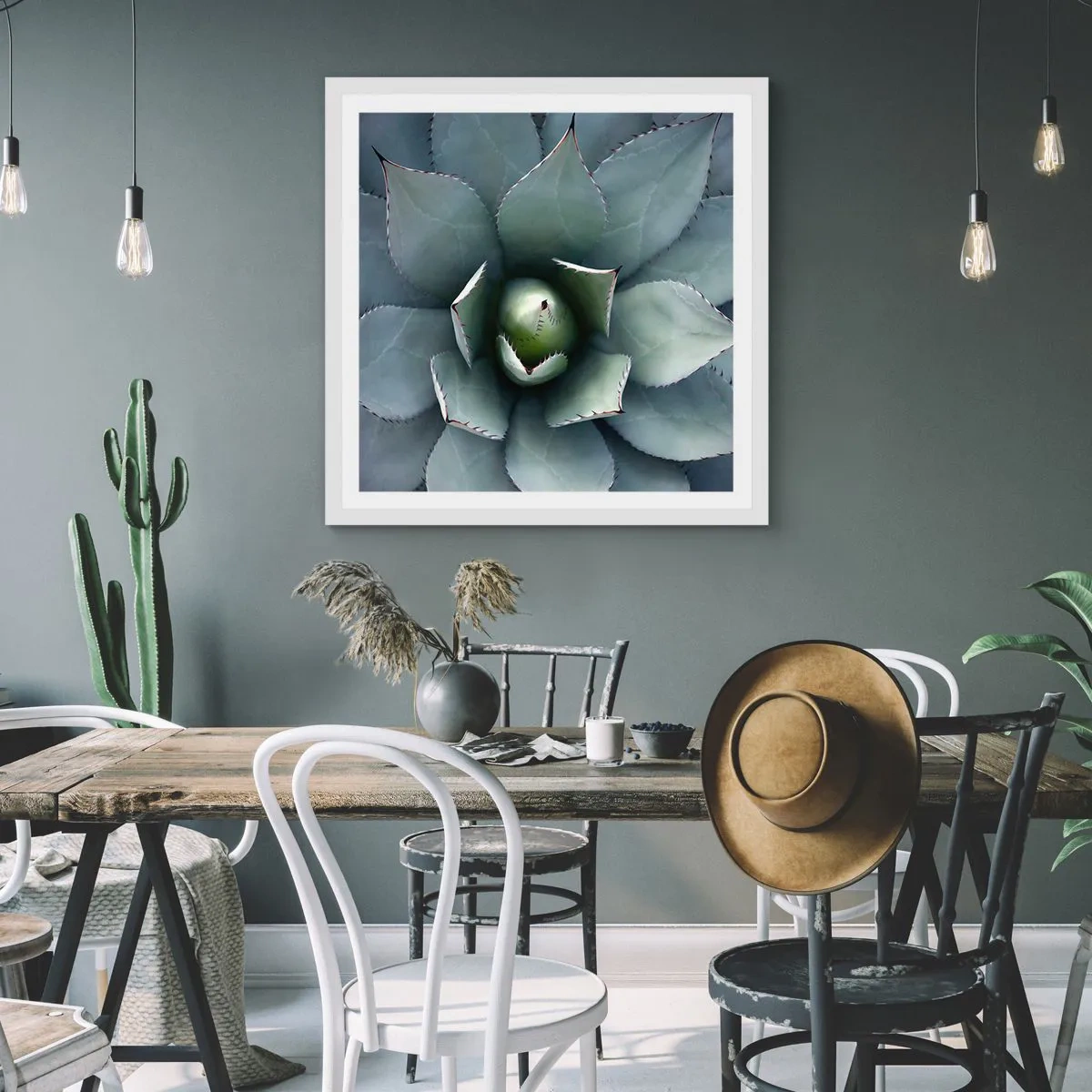 Plakat i hvid ramme - Lokkemad og advarsler - 40x40 cm