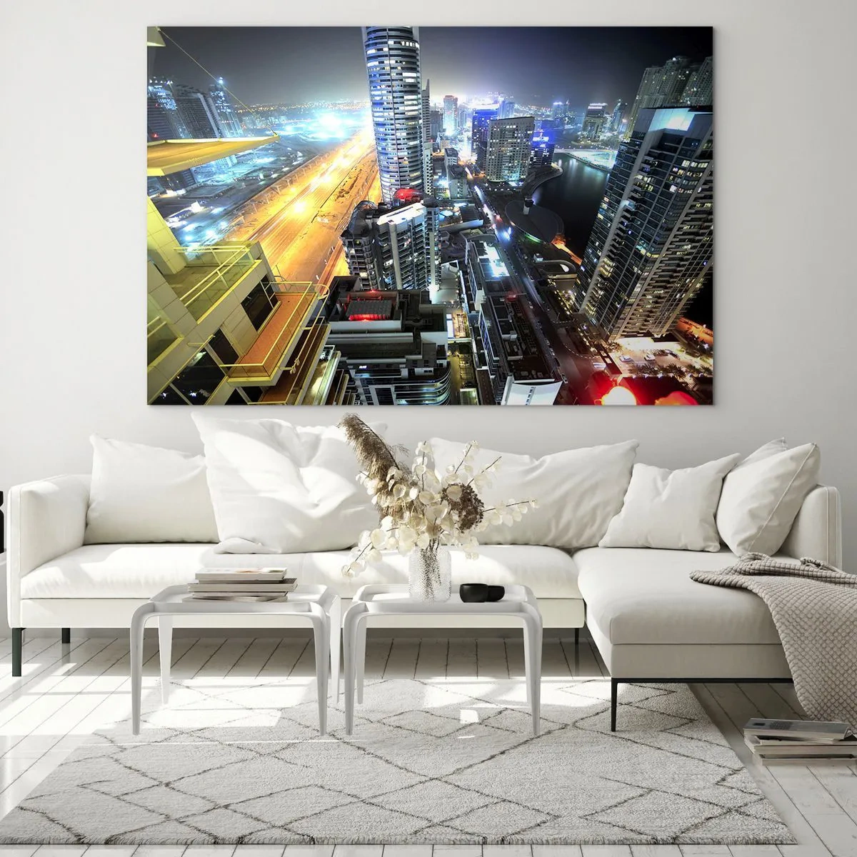 Billede på glas - Panorama af natbyen med oplyste skyskrabere - 70x50cm - Et mirakel i ørkenen - Moderne vægdekoration til stue og soveværelse ARTTOR