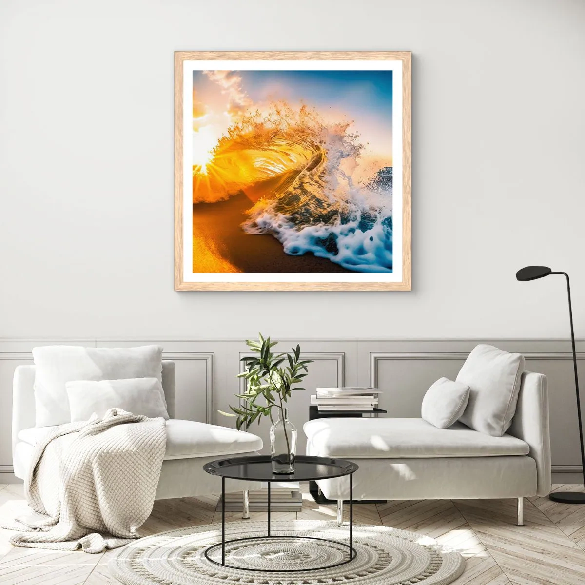 Plakat i ramme af lyst egetræ - Leg på sandet - 50x50 cm