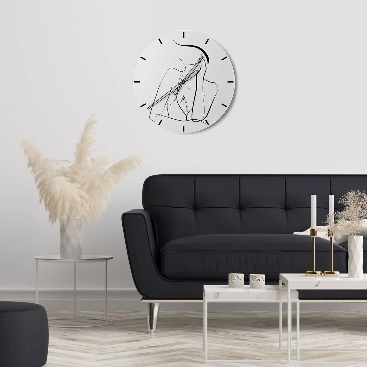 Vægur, Uret - Minimalistisk omrids af en kvindelig silhuet - 30x30cm - På bølgen af en drøm - Moderne vægdekoration til stue, køkken og soveværelse ARTTOR