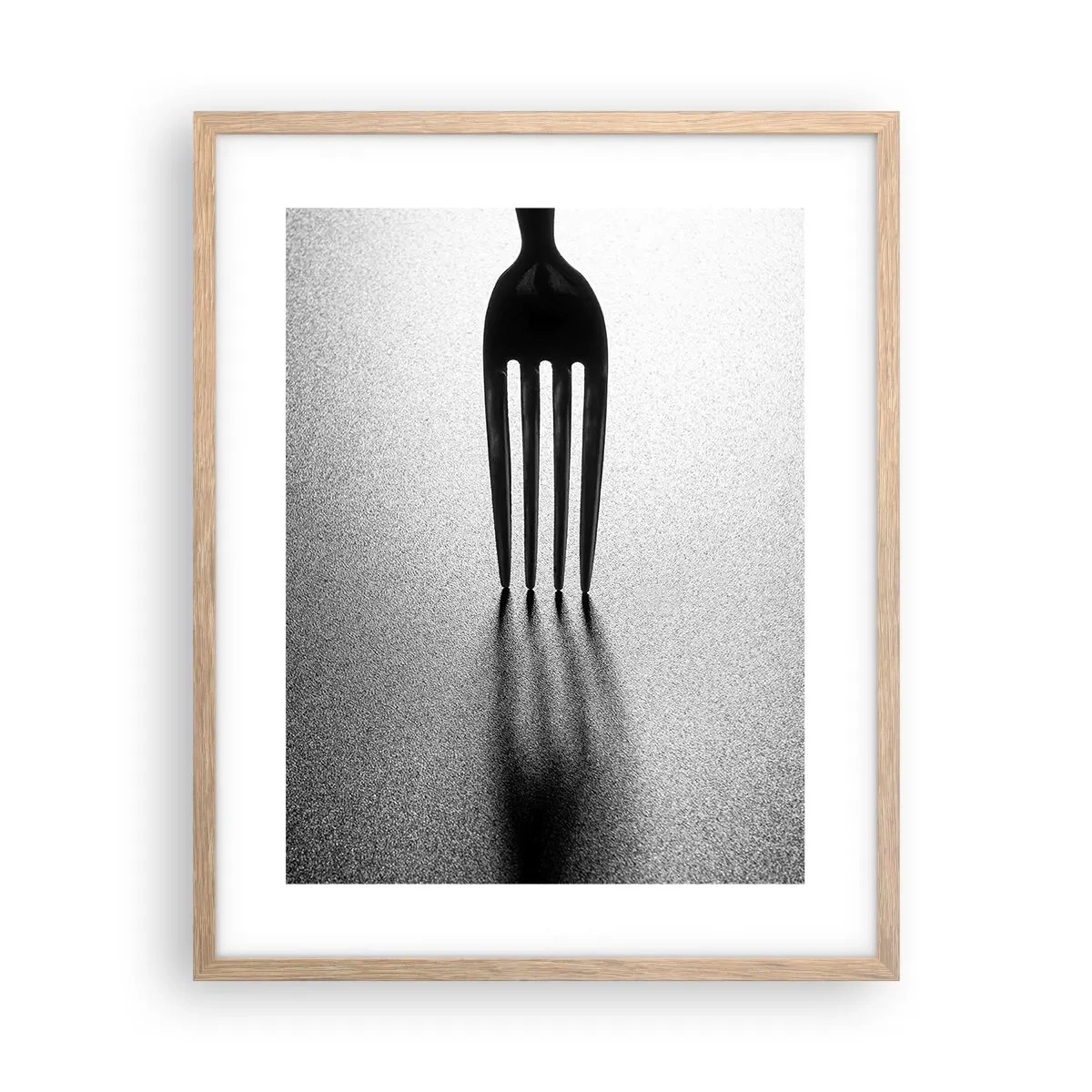 Plakat i ramme af lyst egetræ - Lys og skygge - 40x50 cm
