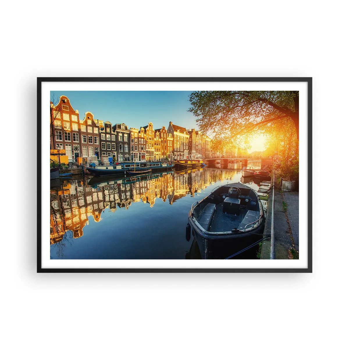 Plakat i sort ramme - Morgen i Amsterdam - 100x70 cm