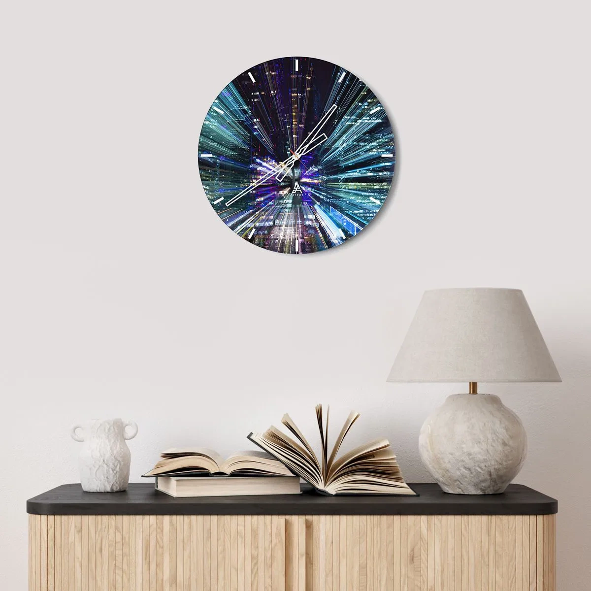 Vægur, Uret - Dynamiske bylys skaber en farteffekt - 30x30cm - Overgang til hyperrummet - Moderne vægdekoration til stue, køkken og soveværelse ARTTOR