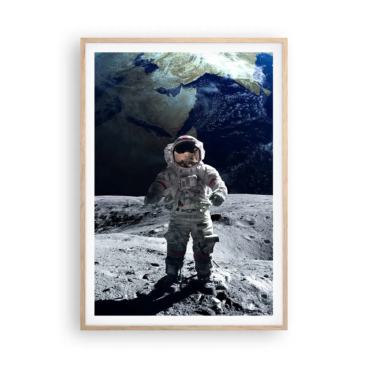 Plakat i ramme af lyst egetræ - Hilsner fra månen - 70x100 cm