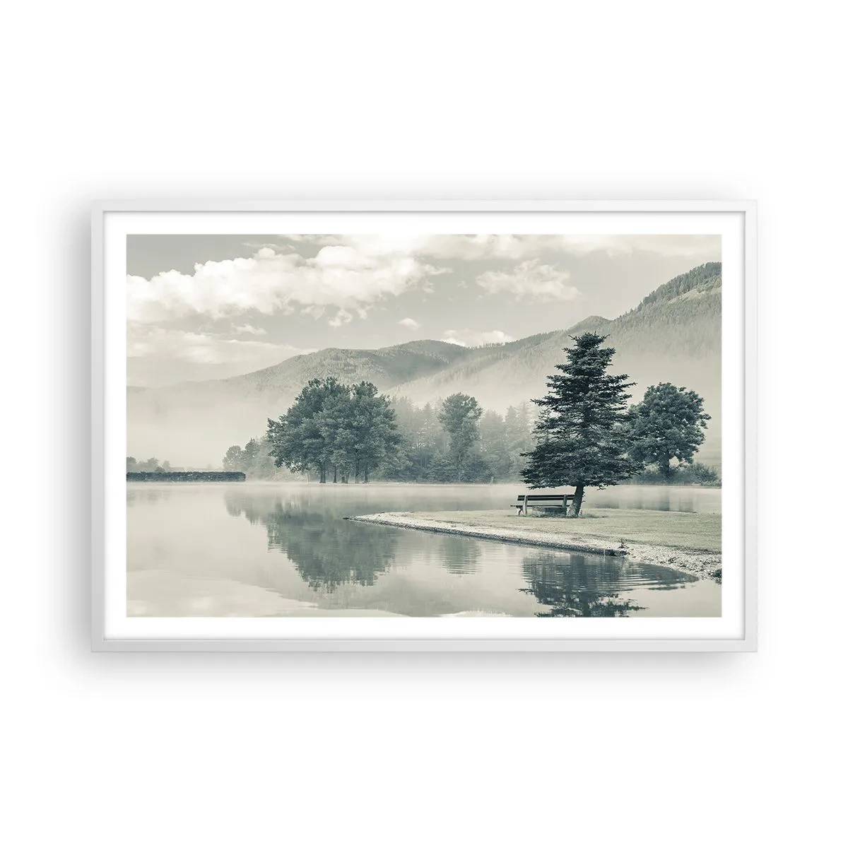 Plakat i hvid ramme - Søen sover stadig - 91x61 cm