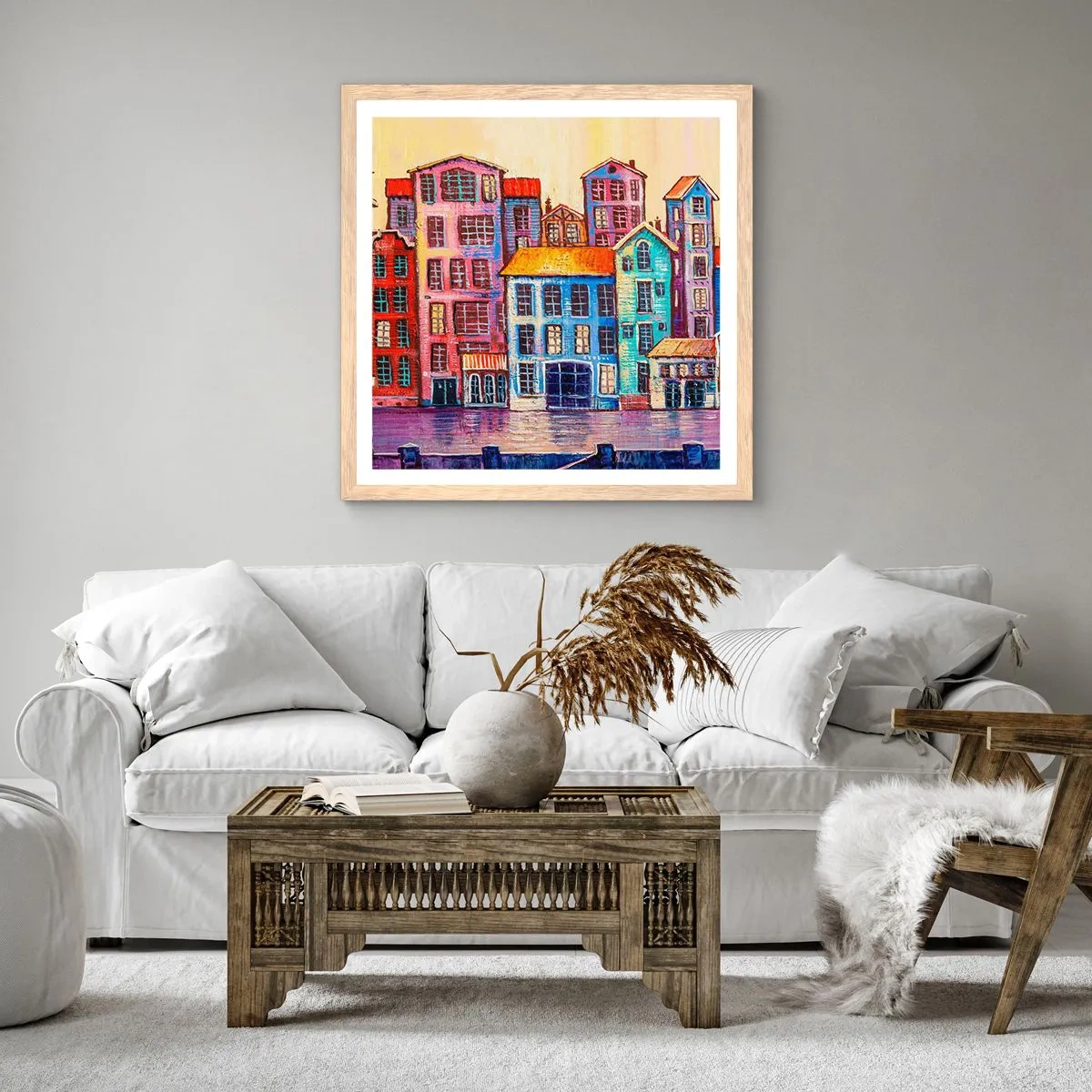 Plakat i ramme af lyst egetræ - En by som et eventyr - 60x60 cm