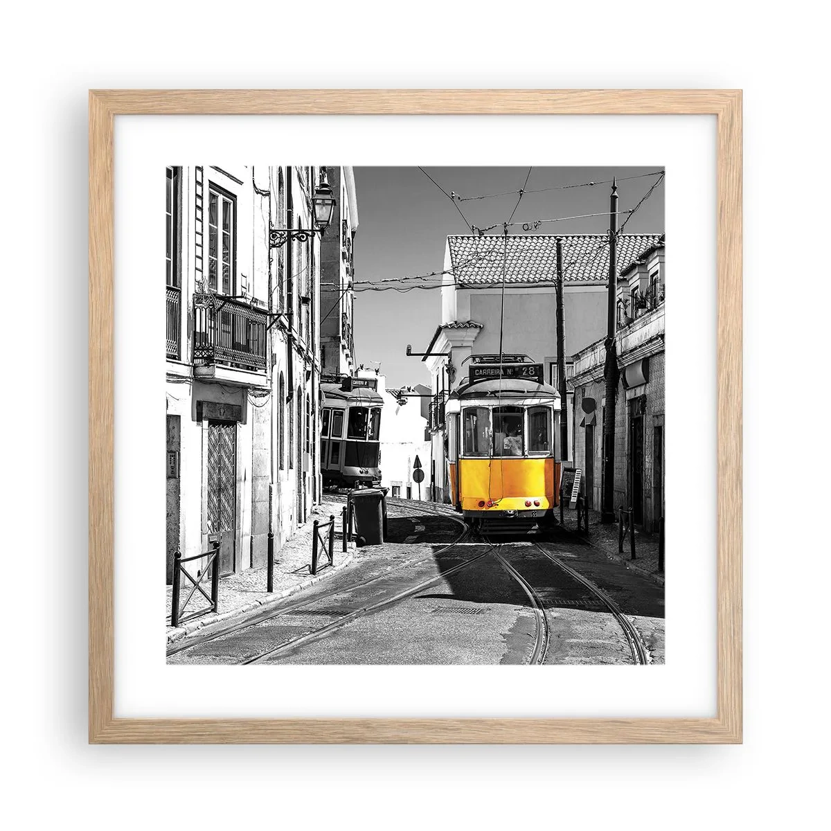 Plakat i ramme af lyst egetræ - Lissabons ånd - 40x40 cm