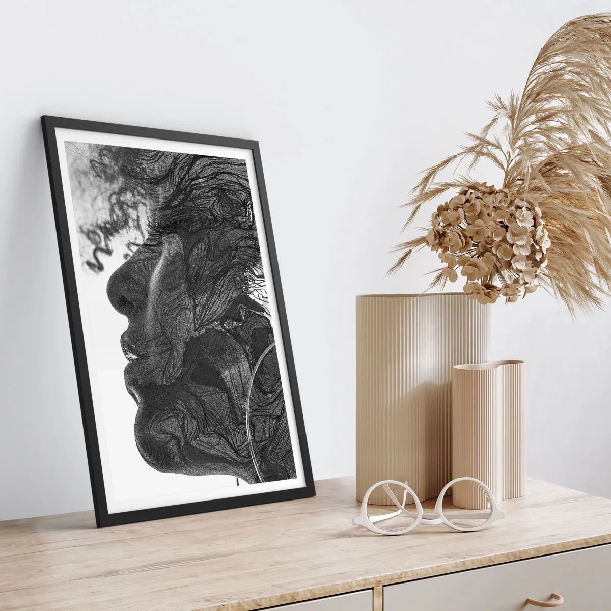 Plakat i sort ramme - Forviklet i drømme - 40x50 cm