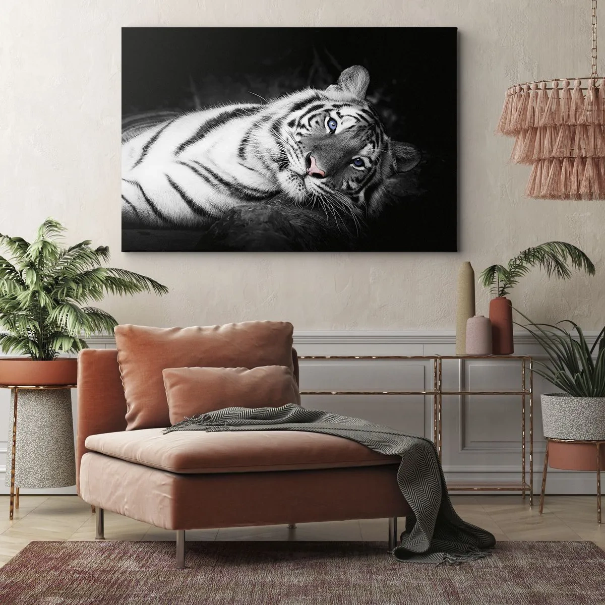 Lærredstryk - Billede på lærred - En kunstnerisk gengivet hvid tiger mod en sort baggrund - 70x50cm - Vildskab og fred - Moderne vægdekoration til stue og soveværelse ARTTOR