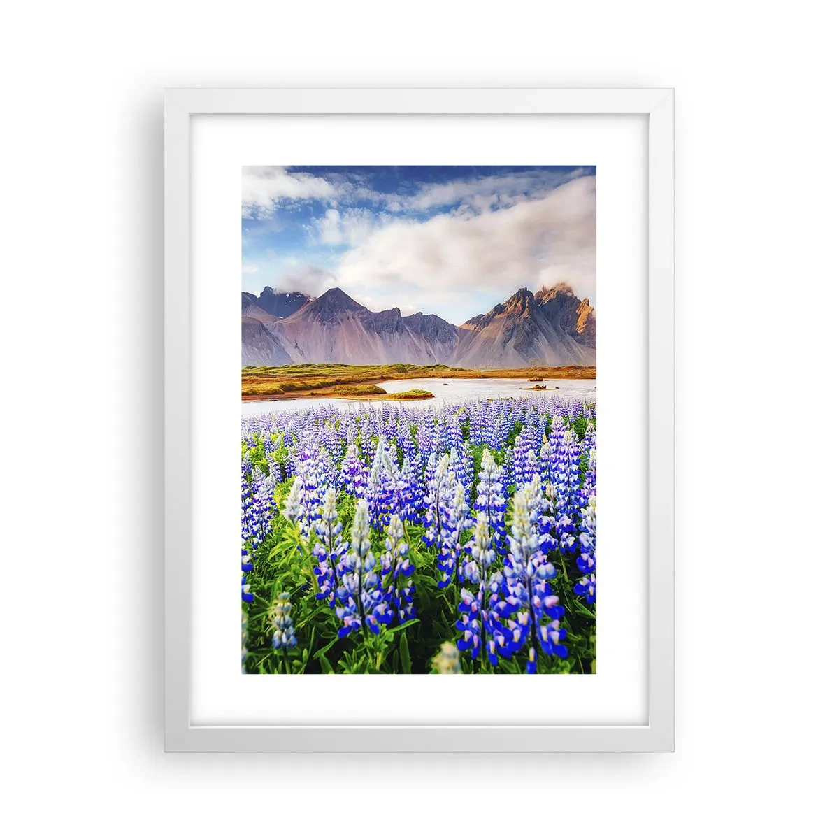 Plakat i hvid ramme - Styrke og strenghed ved siden af blidhed - 30x40 cm