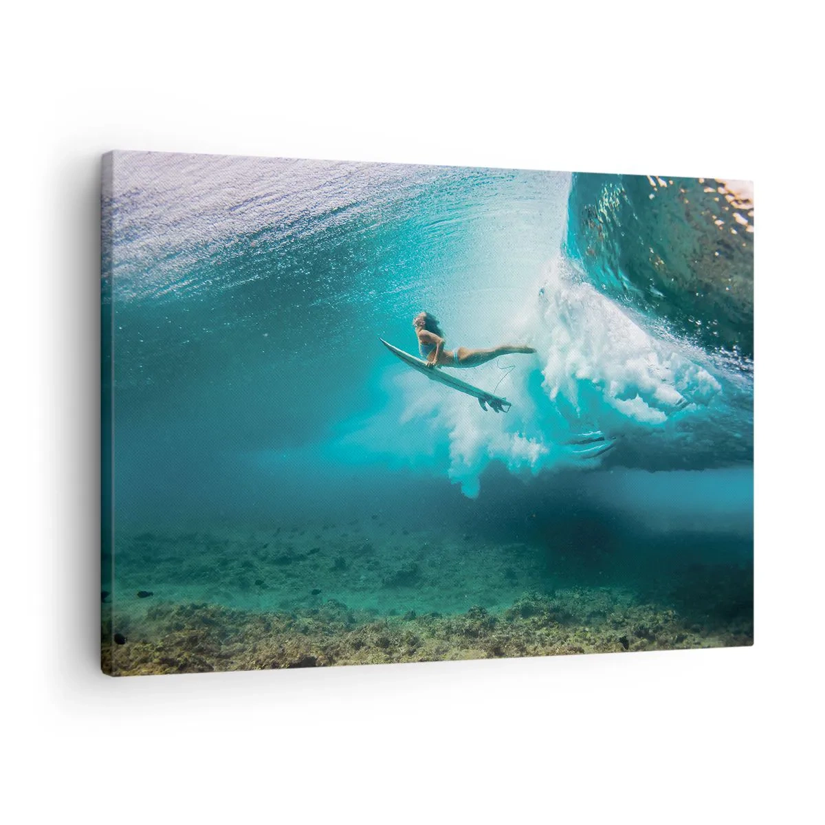 Lærredstryk - Billede på lærred - Surfer under en bølge i det blå havvand - 70x50cm - Undervandsverden - Moderne vægdekoration til stue og soveværelse ARTTOR